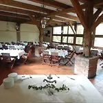 게스트하우스 Alte Foersterei