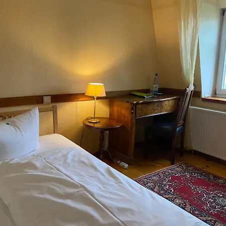 Alte Försterei 3*