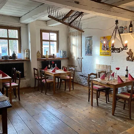 Alte Försterei Pensionat Kloster Zinna