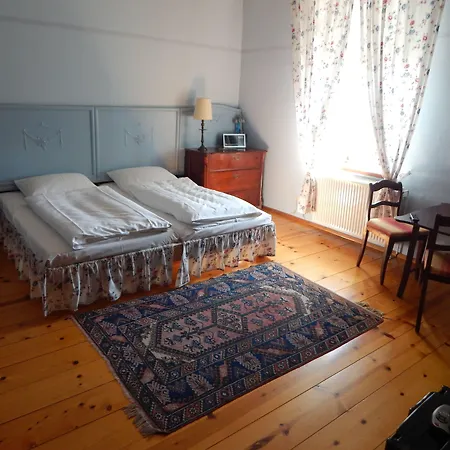 Alte Foersterei Pensión